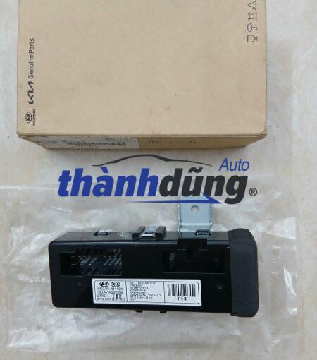 HỘP ĐIỀU KHIỂN XI NHAN HYUNDAI STAREX H1 2008 | 952304H125