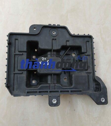 GIÁ ĐỠ BÌNH ẮC QUY HYUNDAI SANTAFE 2014 | 371502W000