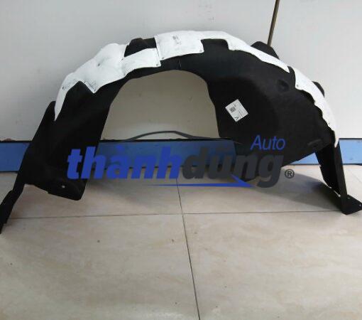 CHẮN BÙN LÒNG DÈ SAU PHẢI VINFAST VF8 | BEX30120075