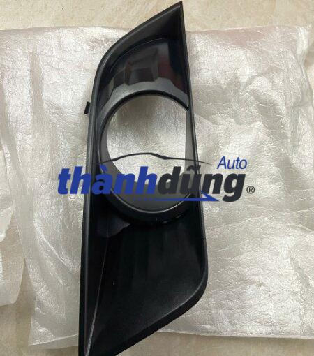 ỐP ĐÈN GẦM PHẢI FORD RANGER 2018 | EB3B15A298CB