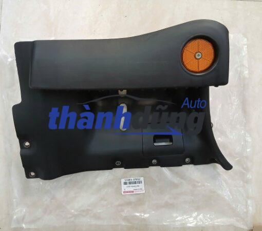 ỐP BẬC LÊN XUỐNG PHẢI HINO 300 2010 | 5108337052