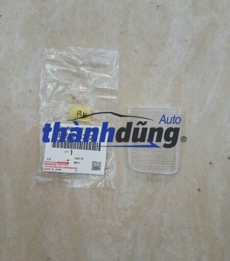 NẮP ĐÈN TRẦN PHẢI TOYOTA YARIS 2011 | 8126552020