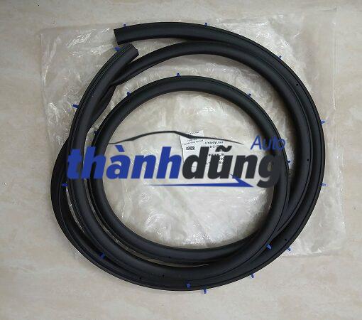 RON CÁNH CỬA SAU PHẢI FORD FOCUS 2011 | 4M51A247A14AE