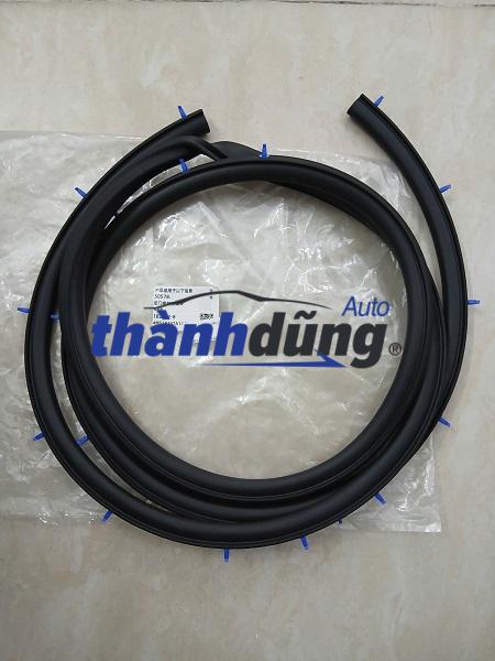 RON CÁNH CỬA SAU PHẢI FORD FOCUS 2011 | 4M51A247A14AE