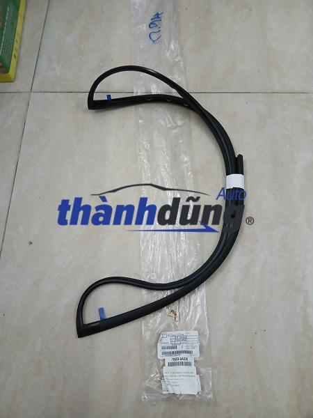 RON KÍNH CHẮN GIÓ TRƯỚC TOYOTA COROLLA CROSS | 755330A030