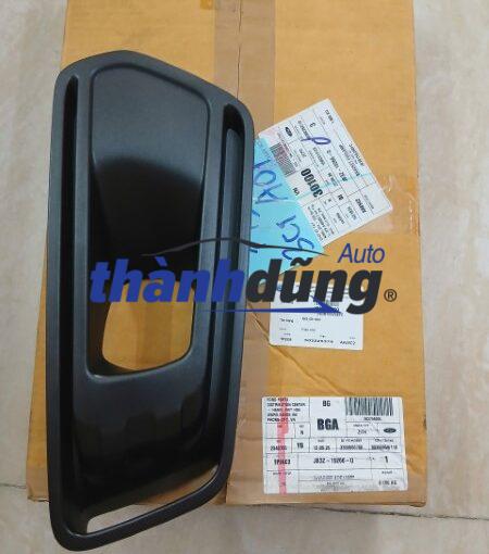 ỐP ĐÈN GẦM PHẢI FORD RAPTOR 2020