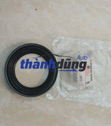 PHỚT BI MAY Ơ MITSUBISHI CANTER 2004