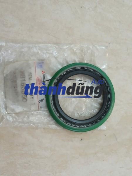 PHỚT BI MAY Ơ MITSUBISHI CANTER 2004