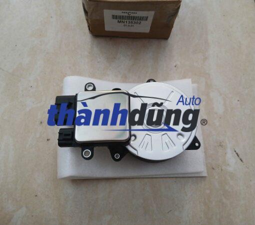 MOTOR QUẠT KÉT NƯỚC MITSUBISHI GRANDIS 2009