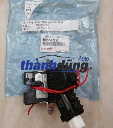 Ổ NGẬM CỬA HẬU TOYOTA VELOZ 2022