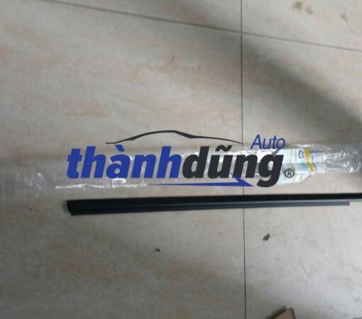 NẸP CHÂN KÍNH TRƯỚC DAEWOO GENTRA 2010