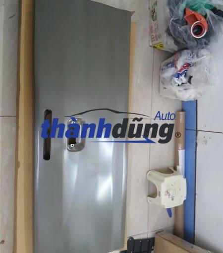 NẮP BƯỞNG SAU XE TOYOTA HILUX 2011
