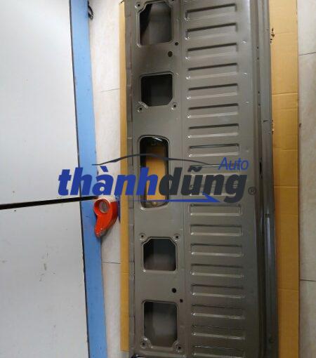 NẮP BƯỞNG SAU XE MITSUBISHI TRITON 2010
