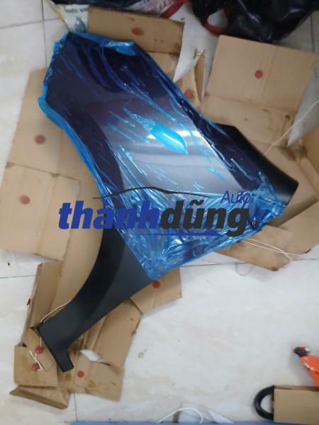 TAI XE RH MITSUBISHI ATTRAGE 2021