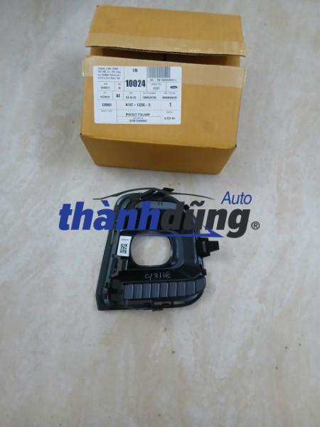 ỐP ĐÈN GẦM PHỤ FORD EVEREST 2022 | N1VZ15266D