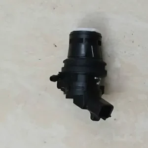Bơm nước rửa kính lexus es250, toyota camry 2012-2018 | 8533047010