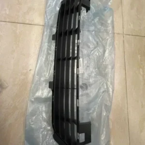 Lưới gió cản trước toyota fortuner 2018 - 531120k220 - Ảnh 3