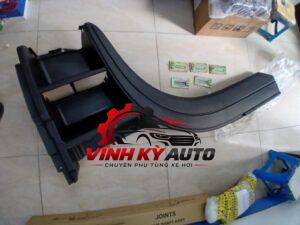 Bệ dẵm chân xe hyundai hd170 869307C000