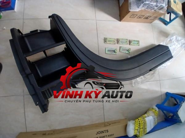 Bệ dẵm chân xe hyundai hd170 869307C000
