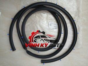 RON CÁNH CỬA FORD FOCUS 2005-2012 4M51A247A14AE