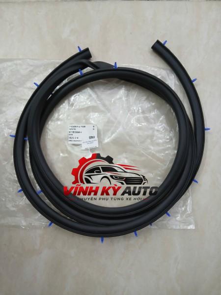 RON CÁNH CỬA FORD FOCUS 2005-2012 4M51A247A14AE