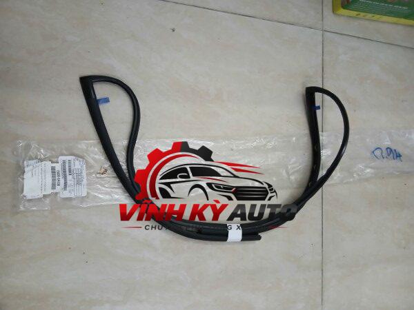 NẸP CAO SU KÍNH LÁI XE TOYOTA COROLLA CROSS 2021-2025 MÃ 755330A030
