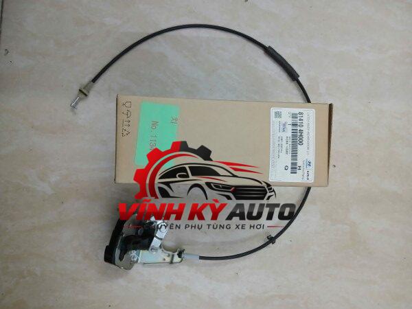 Ổ NGẬM CỬA LÙA HYUNDAI STAREX 2009 | 814104H000