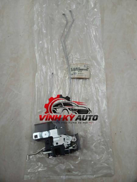 Ổ NGẬM KHÓA CỬA XE KIA BONGO 3 2009
